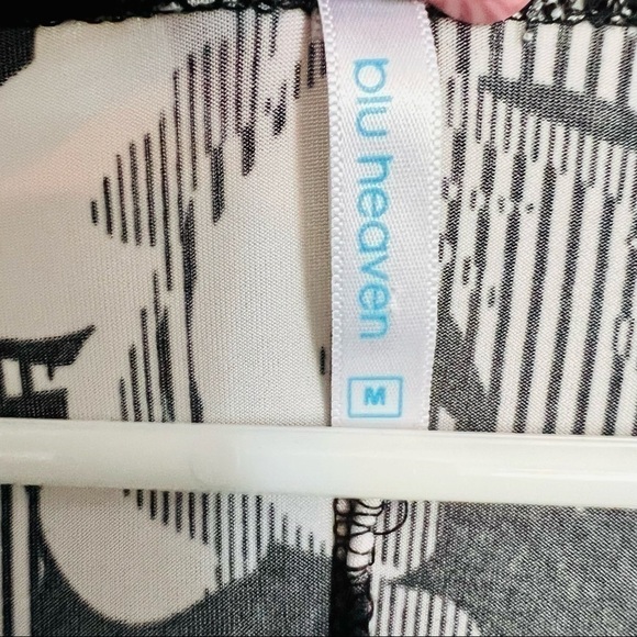 BLU Heaven Black and White Floral Empire Dress V Neck Tie at Waist Wide Sleeve M - Picture 10 of 12